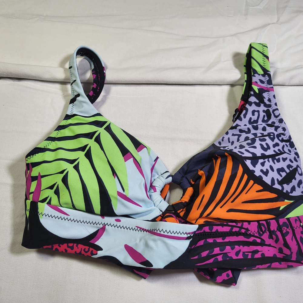 Bar III Multicolor Bikini Top O-Ring Palm Prowl Swimsuit Womens Size XS